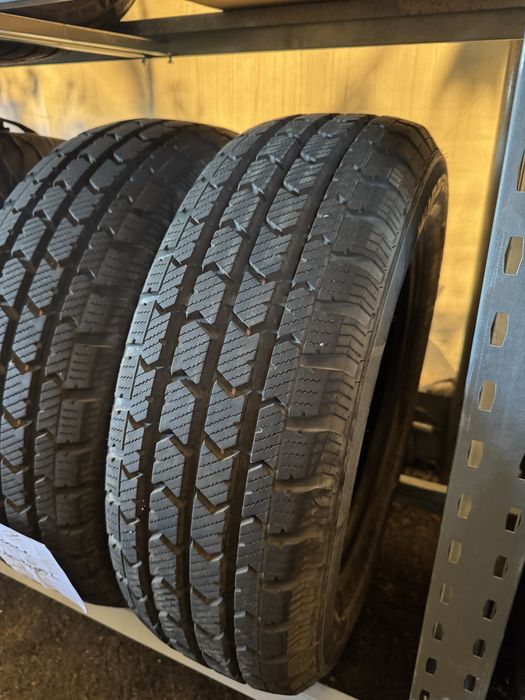 Opony zimowe docbusa 215/65R16C SNOWBLAZER max 109/107R