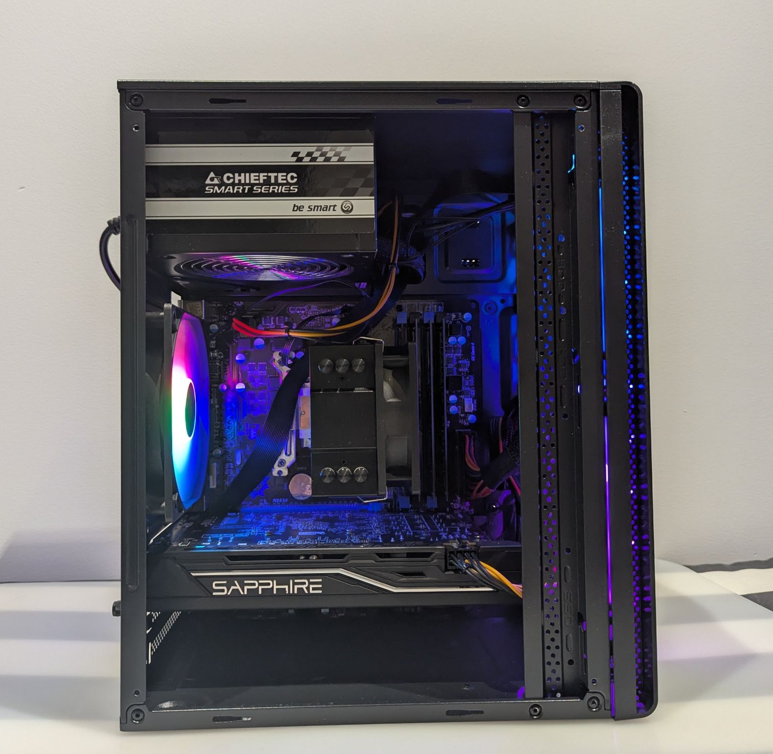 Komputer i5 4460 / RX 470