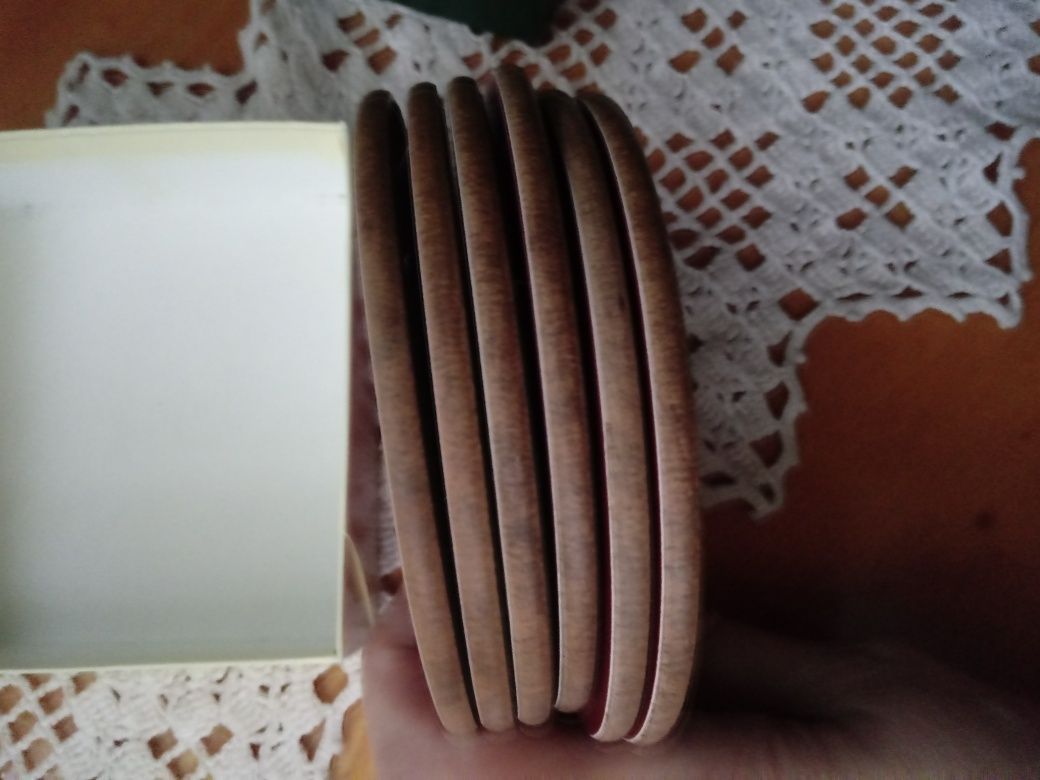Komplet okrągłych podkładek - vintage