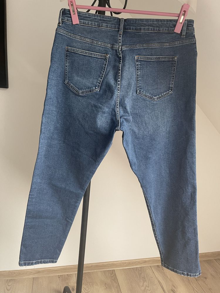 Elastyczne granatowe jeansy mom Marks&Spencer r.44