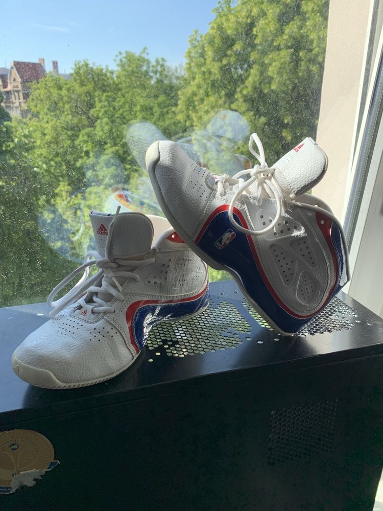 Buty Adidas do Koszykowki