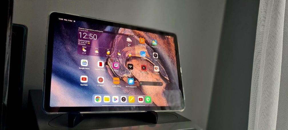 Tablet Xiaomi Mi Pad 5 / Ideał / Dodatki / Etui / Stojak