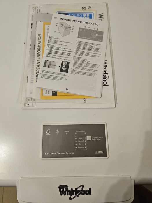 Arca Congeladora WHIRLPOOL *Nova*