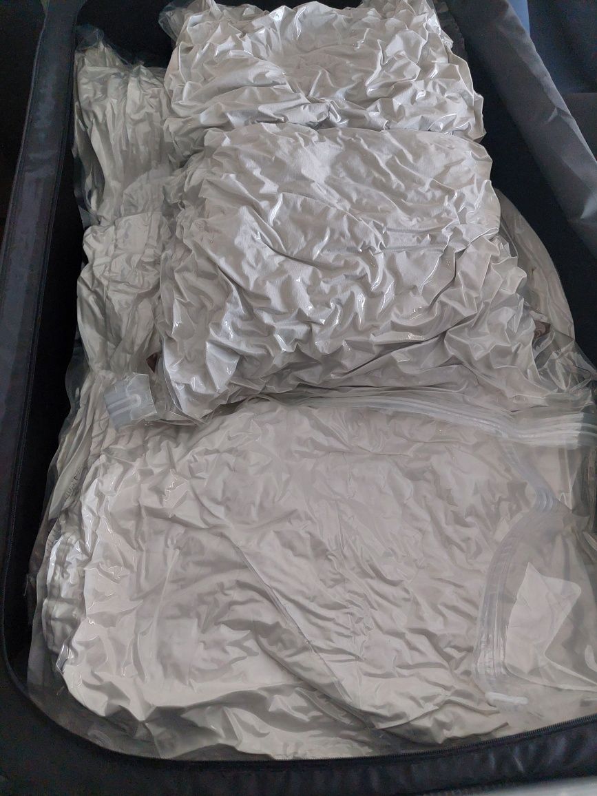 Edredão 4 estações IKEA Mysa Stra 240 x 220 + 3 capas com respetivas a