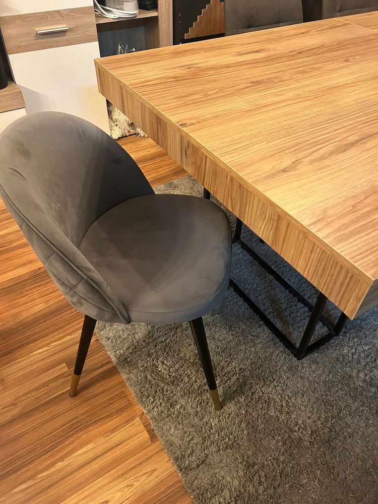 Mesa de jantar extensível com 6 cadeiras – estilo moderno industrial