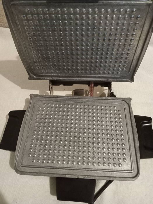 Электровафельница - гриль Коканд