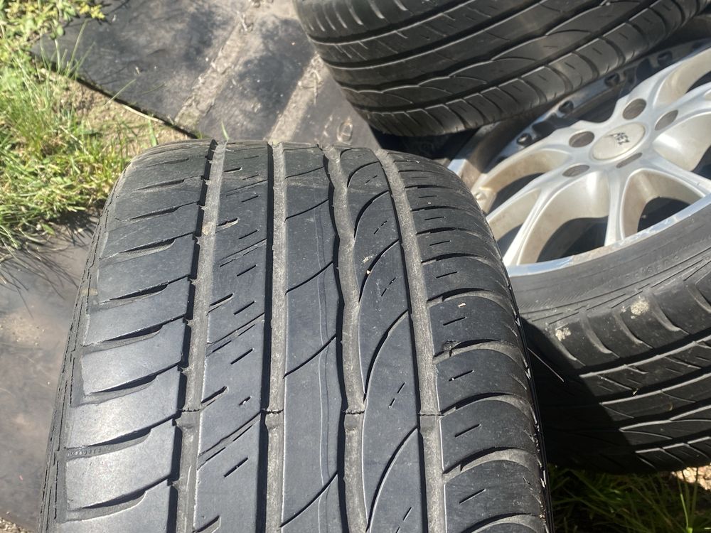 Felgi aluminiowe AEZ 17” z oponami 215/45 R17 – komplet 4 sztuki