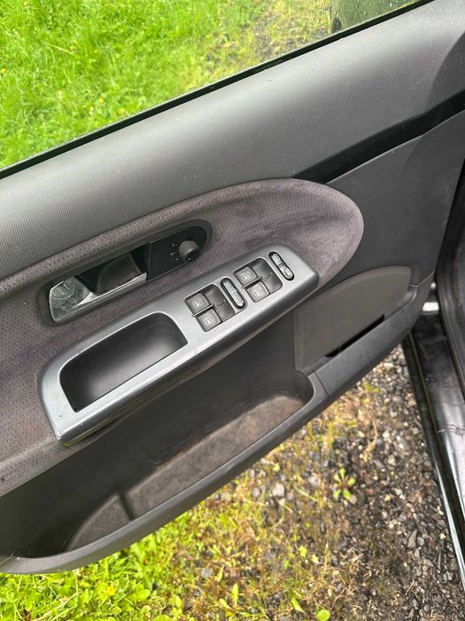 Sprzedam VW SHARAN 2,8