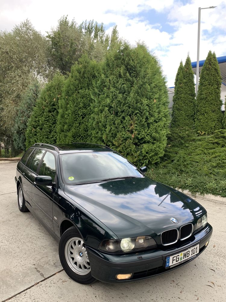 BMW 5(E39) 3.0D Touring (184к.с/132кВт) АКПП(5ст.) ЕВРОБЛЯХА