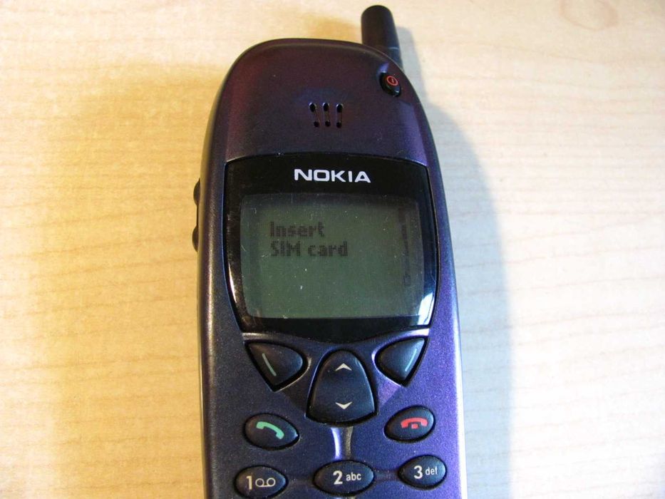 Telefon komórkowy Nokia - kameleon - pełnosprawny