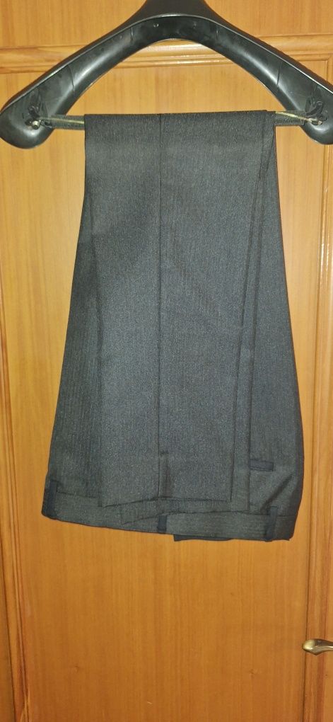 Fato preto da Suits Inc