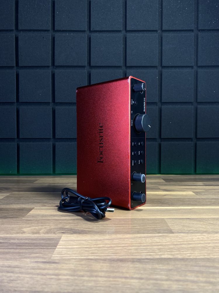 Focusrite Scarlett 2i2 4th gen