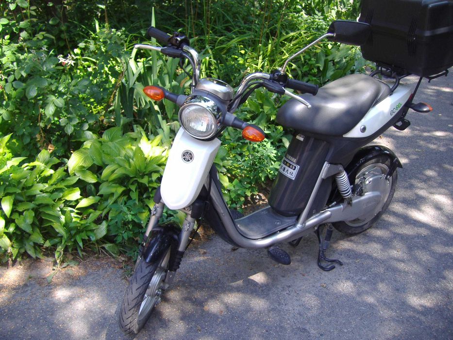 Электроскутер Yamaha EC03 Япония Li-ion аккумулятор,отличное состояние