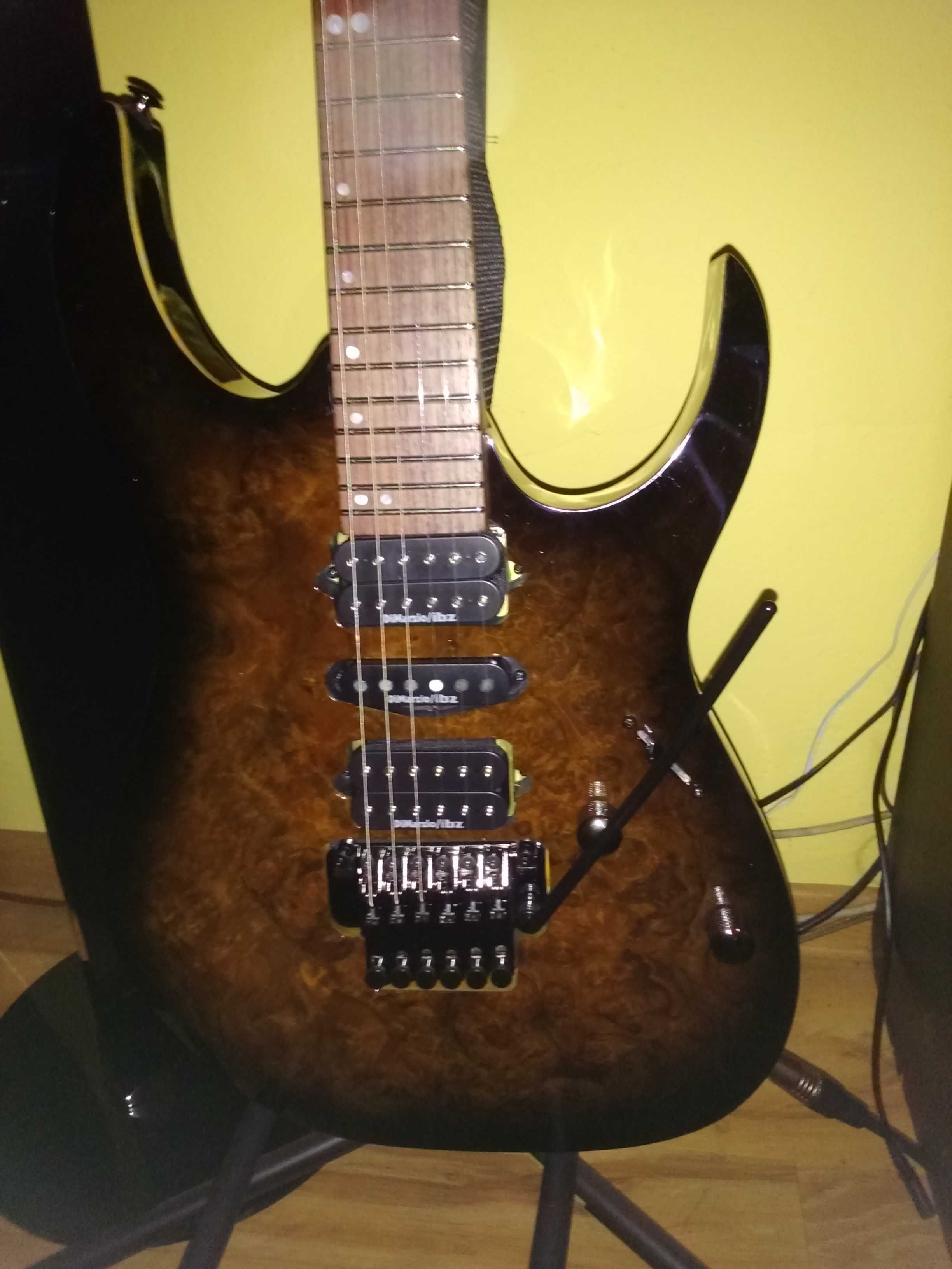 Gitara Ibanez RG 970, Boss GT-100
