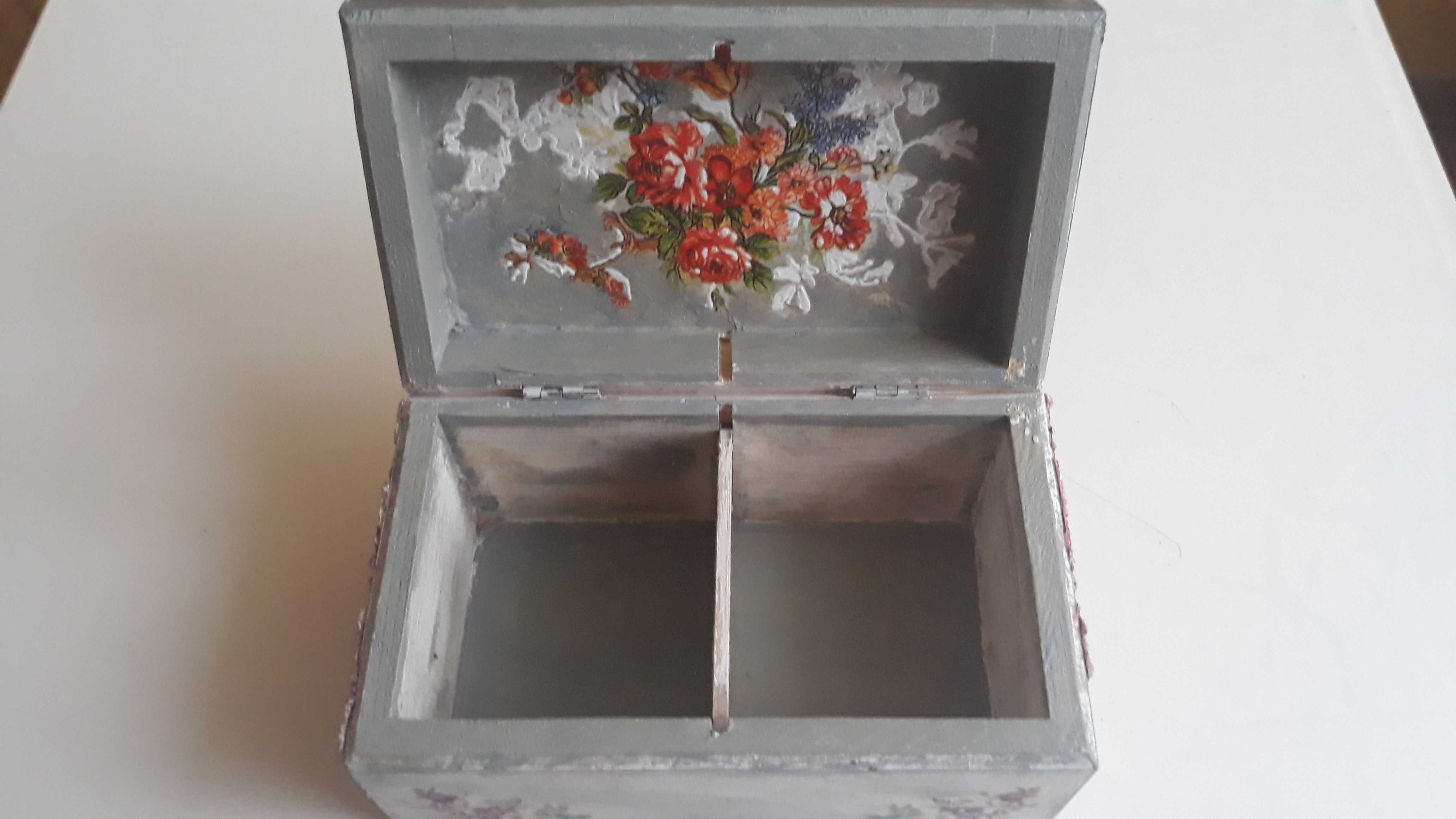 Ręcznie zdobiona szkatułka na biżuterię gejsza Japonia
