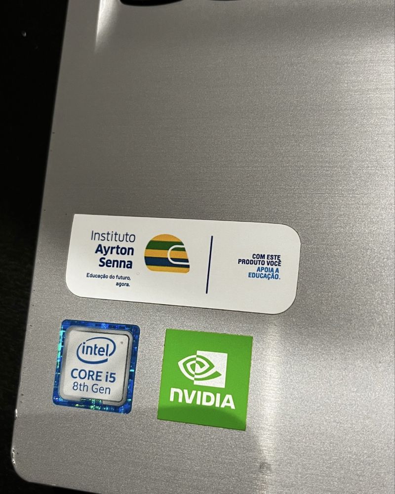 Lenovo Ideapad S145 i5, NVIDIA GeForce, 8GB RAM/256GB SSD- Bom Estado!