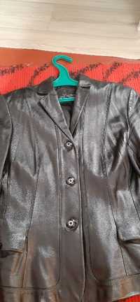 Продам пиджак женский кожаный Huomansi p48