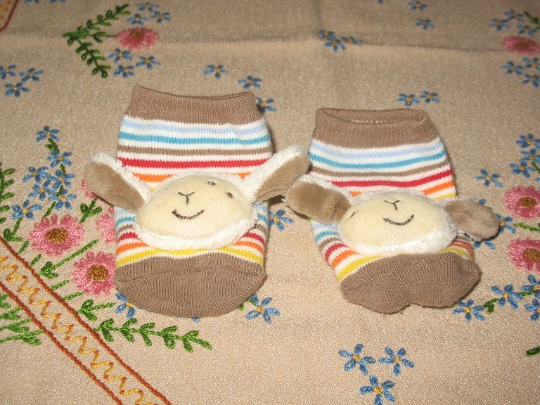 детские носки размером от самых маленьких и больше