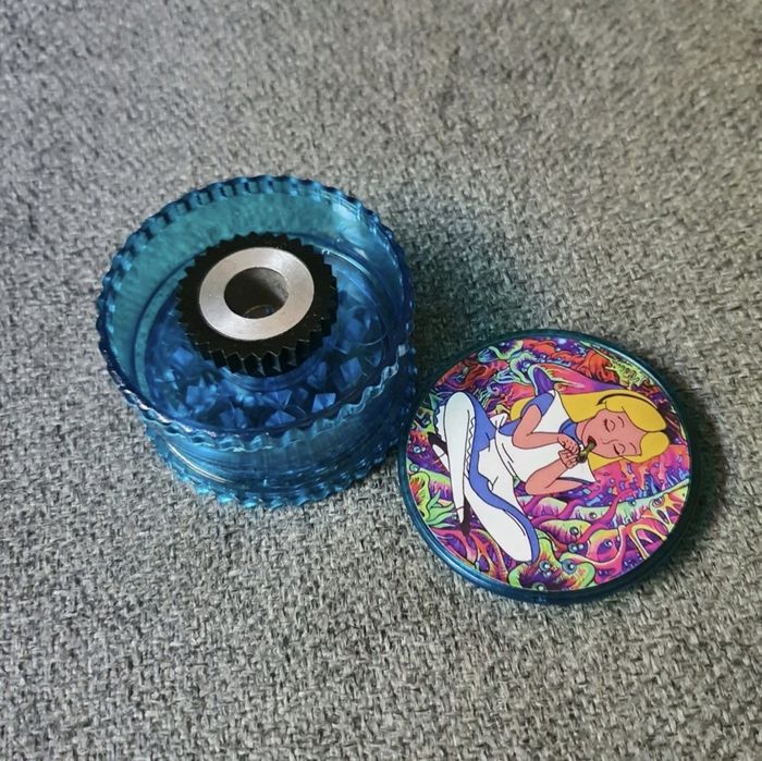 Набор крышка и измельчитель