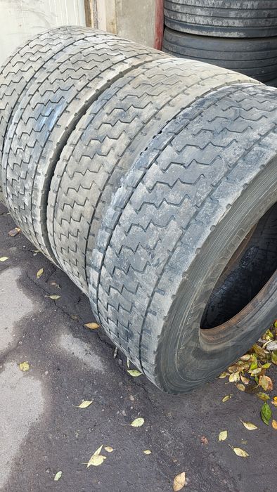 Шини б/у 315/70R22.5