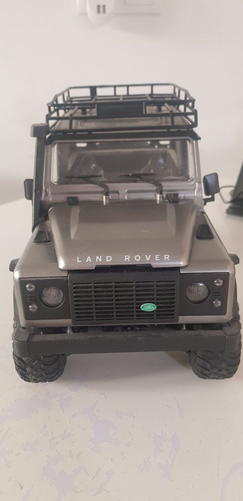 Samochód RC terenowy Land Rover Defender MN90