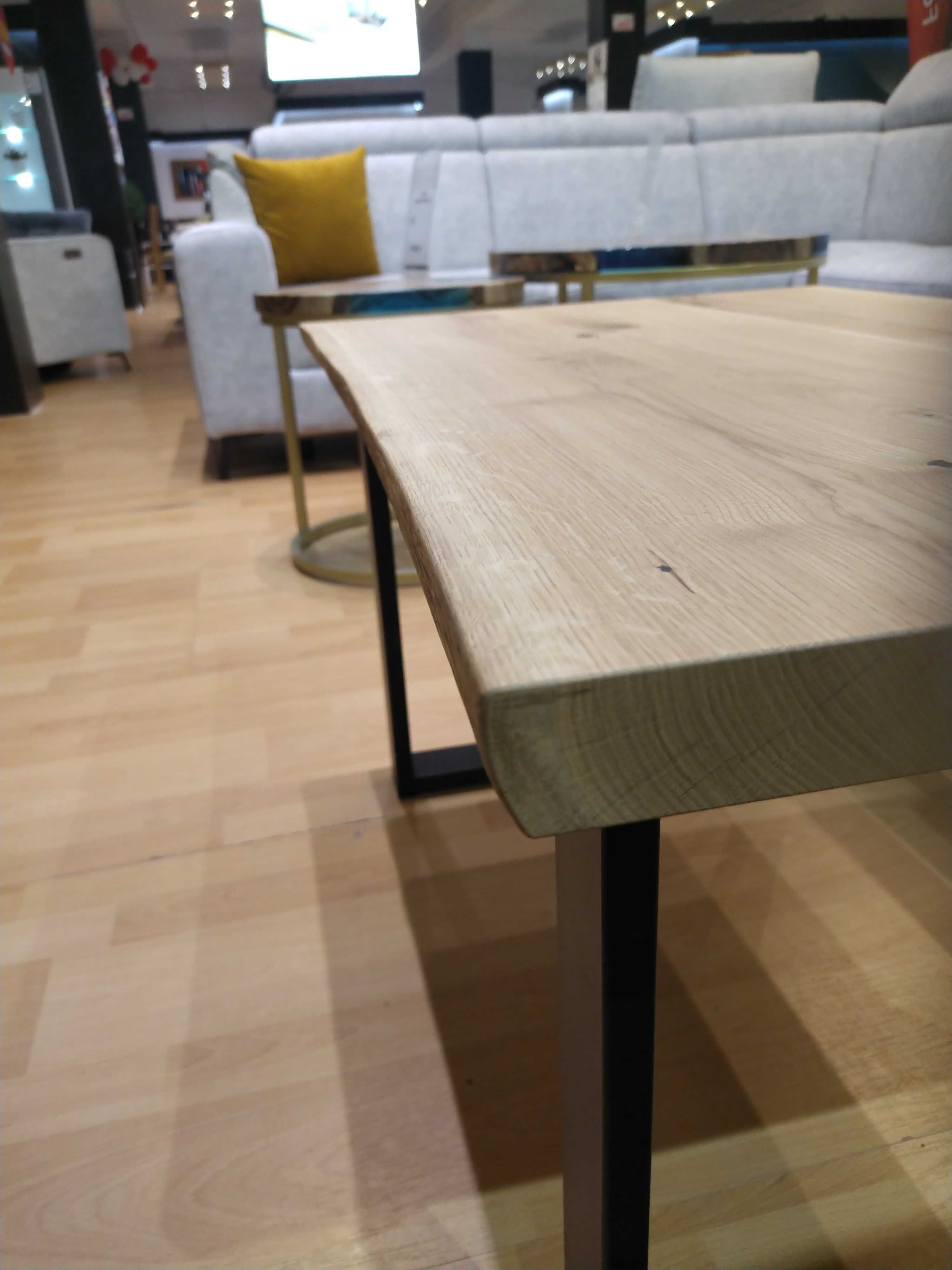 Stół i stoliki loftowe z naturalnym blatem z deski dębowej