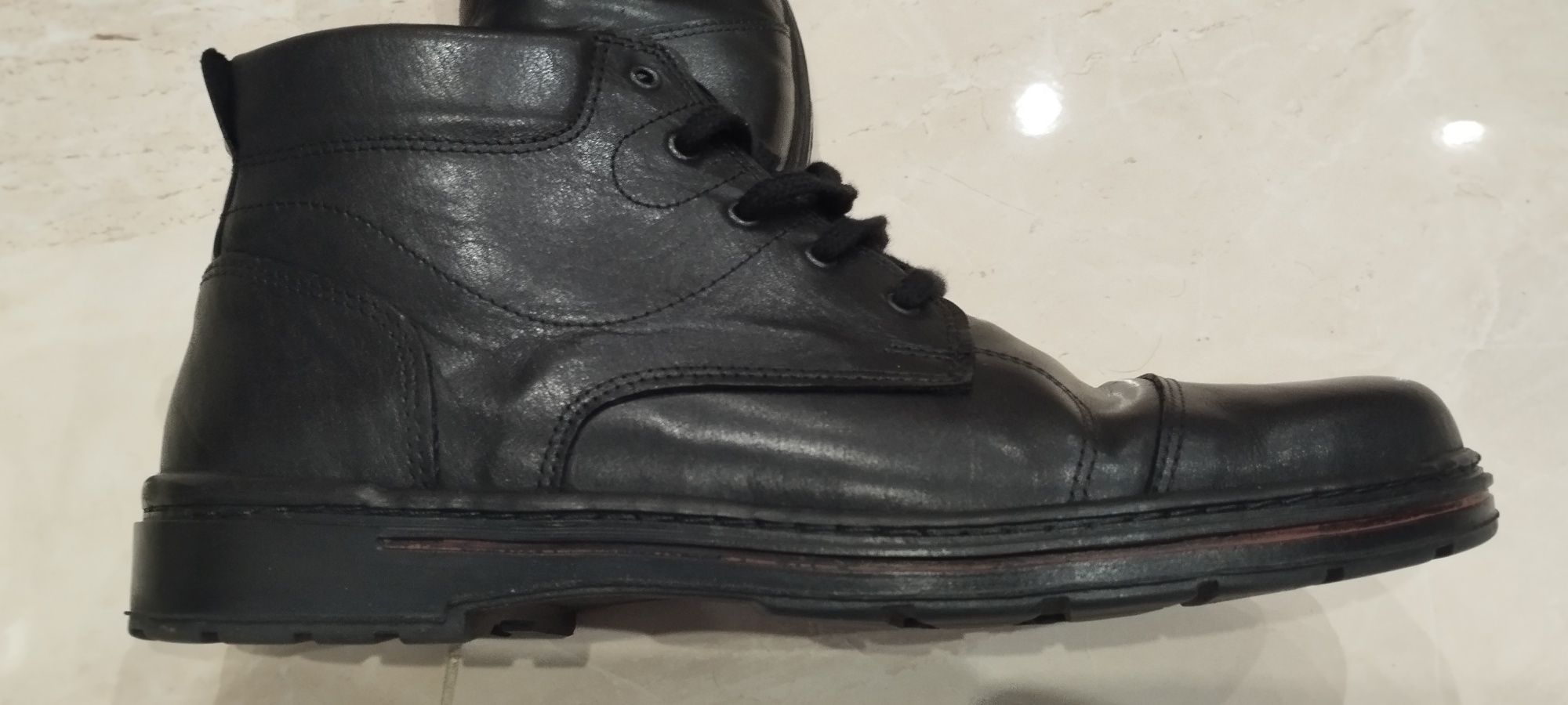 Botas Homem em pele