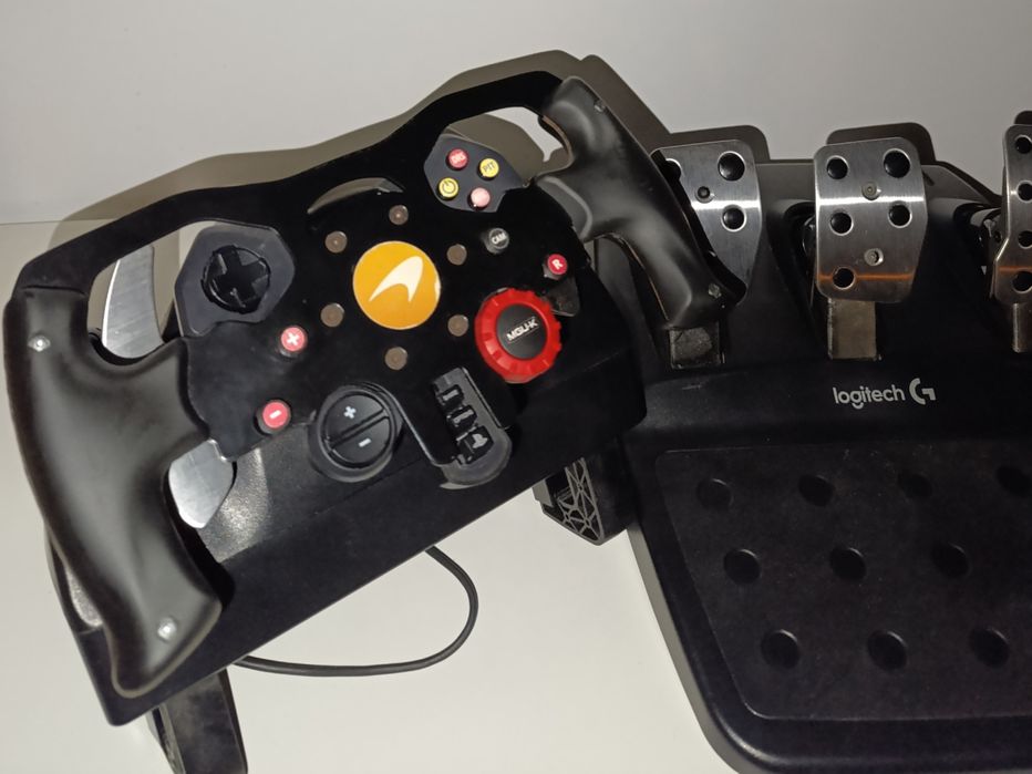 Logitech G29 + Addon