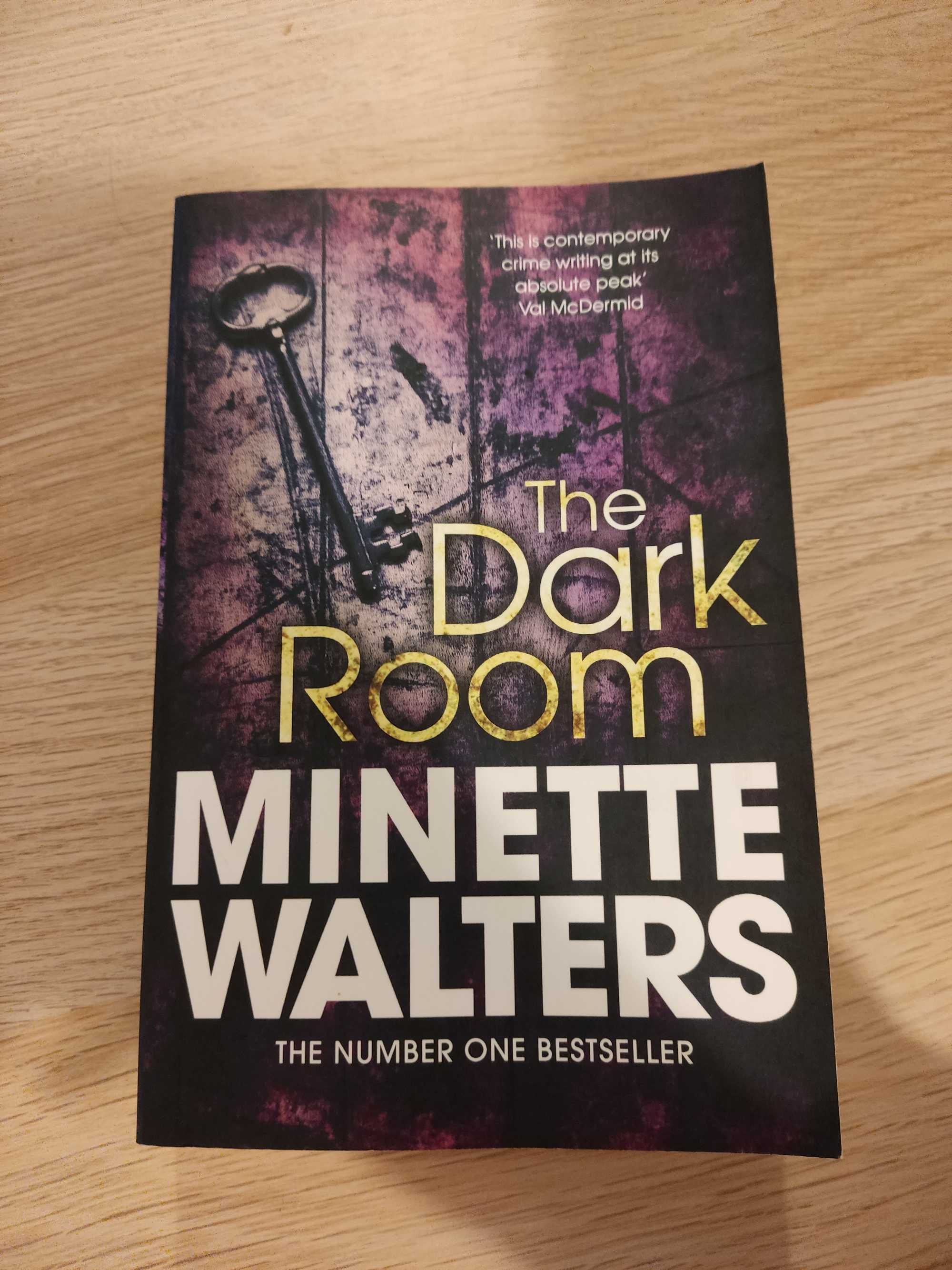 "The Dark Room", Minette Walters