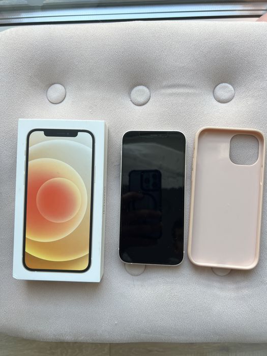 Iphone 12.