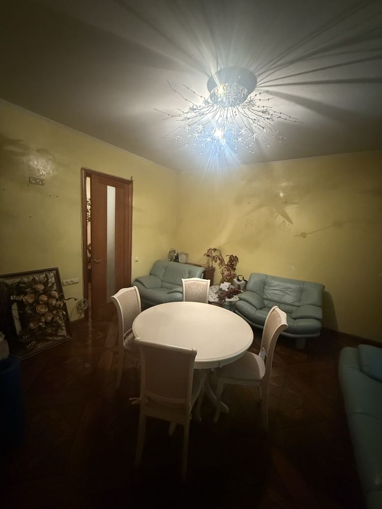 Продам  квартиру в самом центре