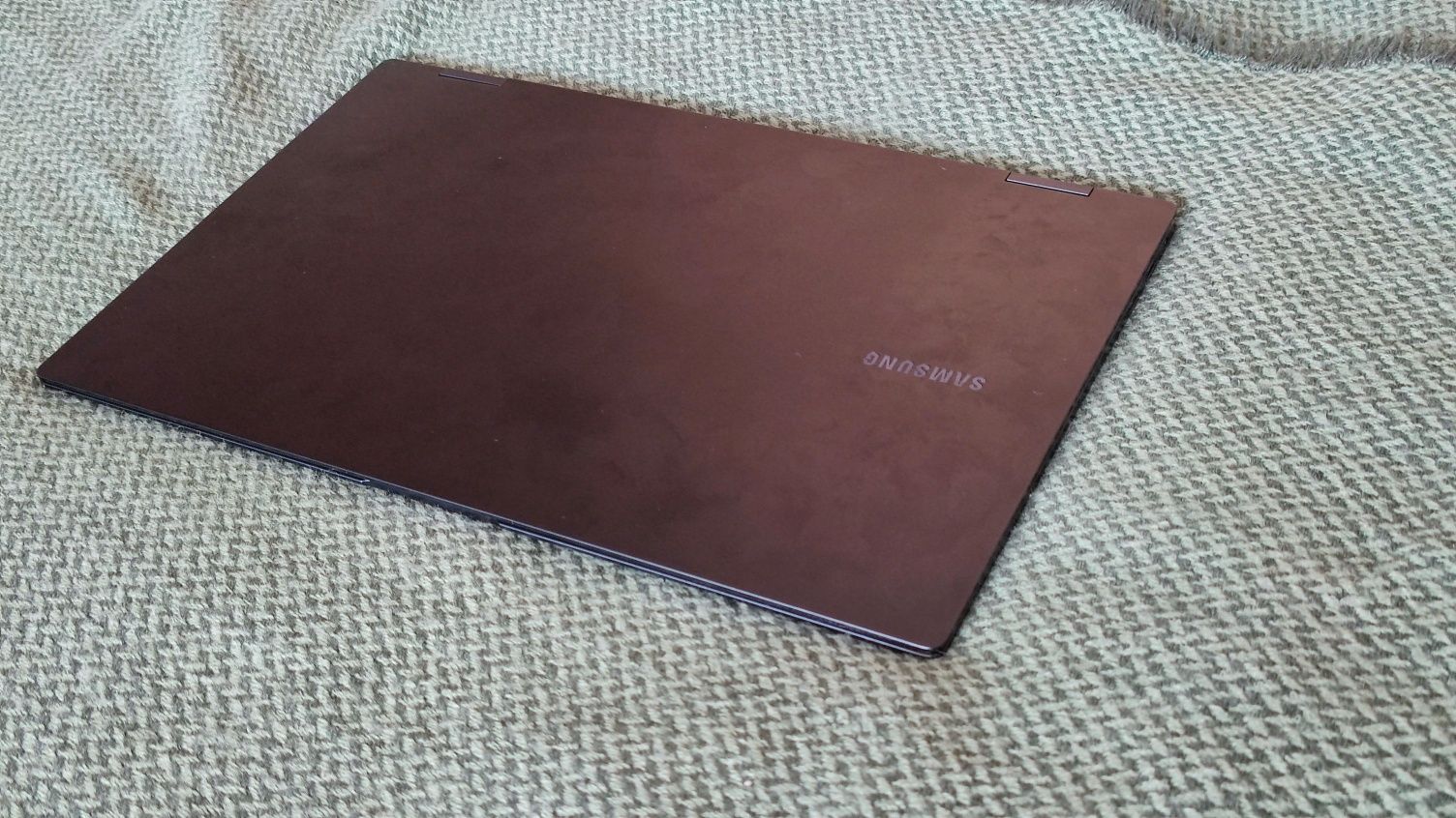 Ноутбук планшет Samsung galaxy pro 360 15 NP950QDB i7 nvme 16 5
