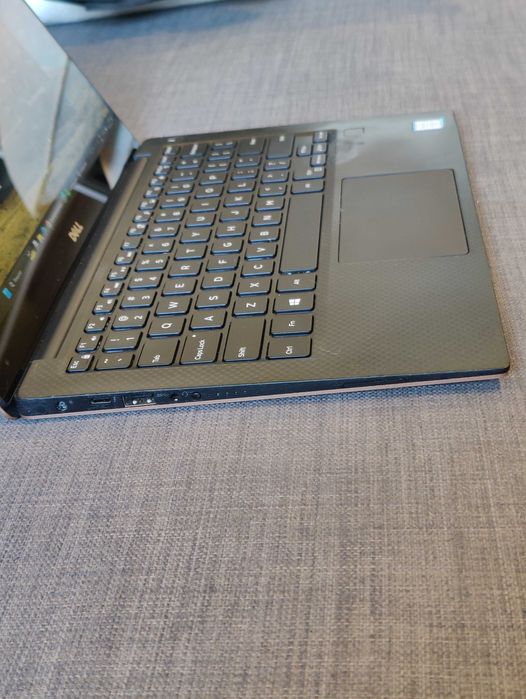 Portatil Dell XPS 13 9360 i5 SSD 480gb Ecrã Tactil - super compacto