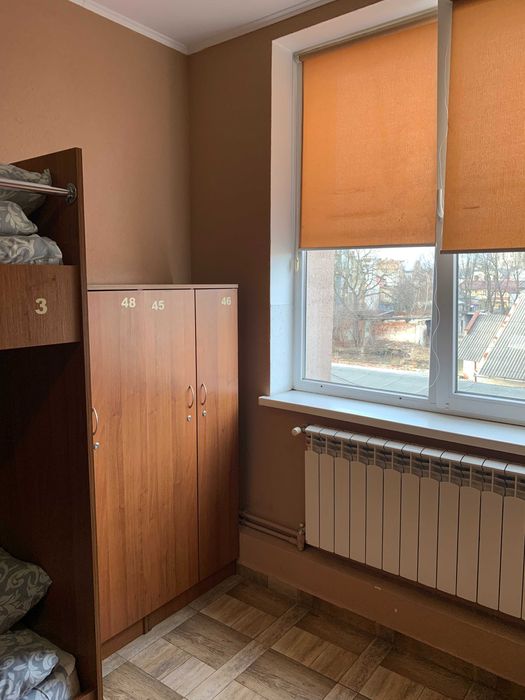 Десятимісна кімната для робітників, працівників, студентів