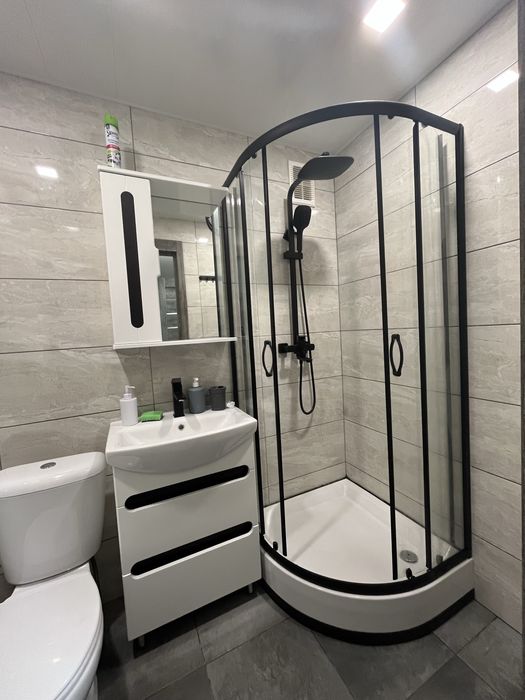 Однокімнатна з ремонтом р-н ЮЗР