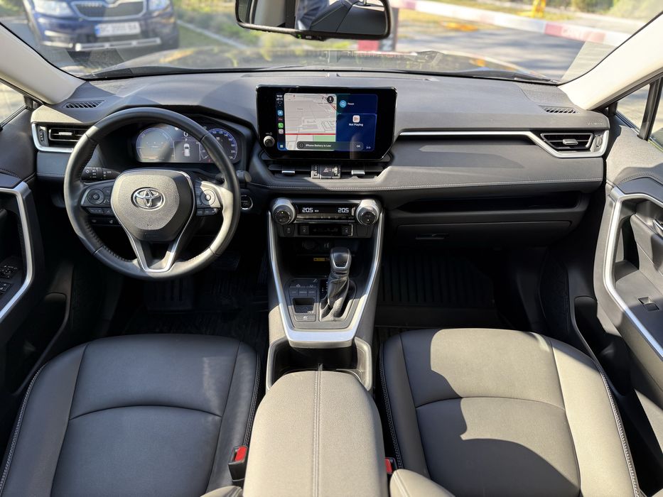 Подобова оренда  - Toyota RAV4 Hybrid 2023