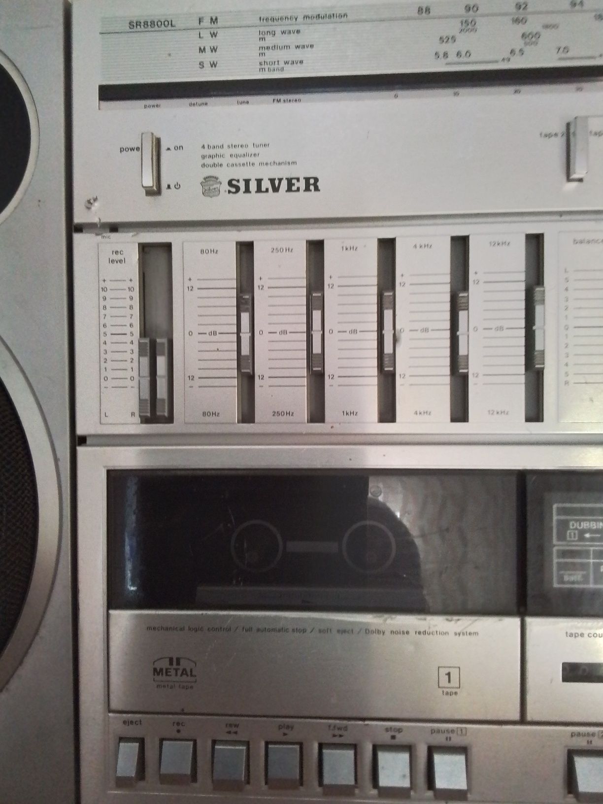 Radiomagnetofon silver sr8800