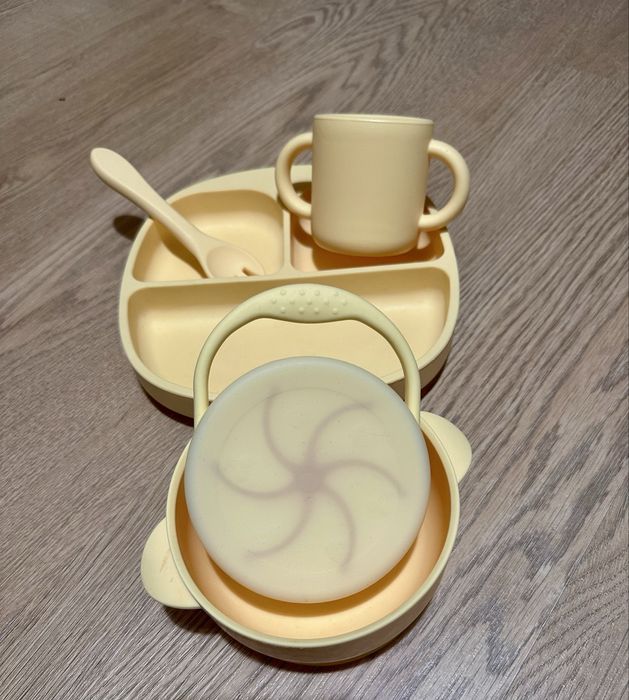 Набір дитячого посуда( еко силікон), силіконовий посуд