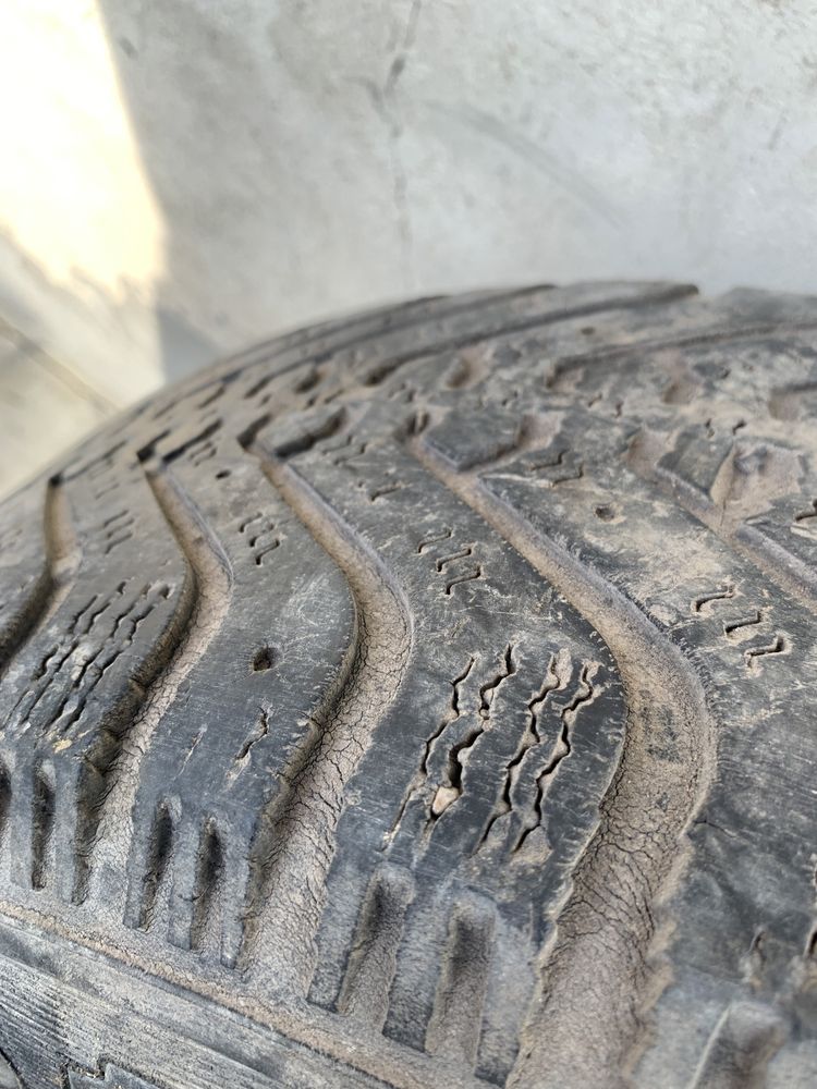 Колеса, шини, решина r15 205/65. Goodyear зимня резина. 5х120