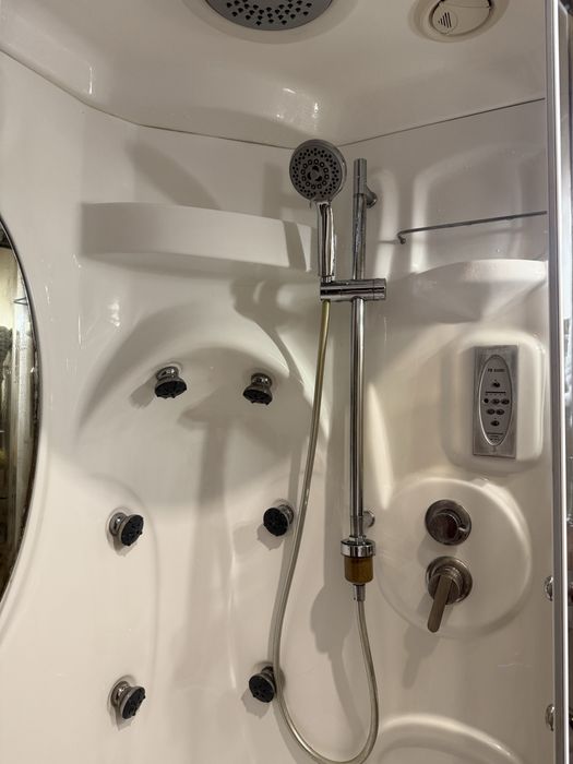 Кутова душова кабіна ГІДРОБОКС