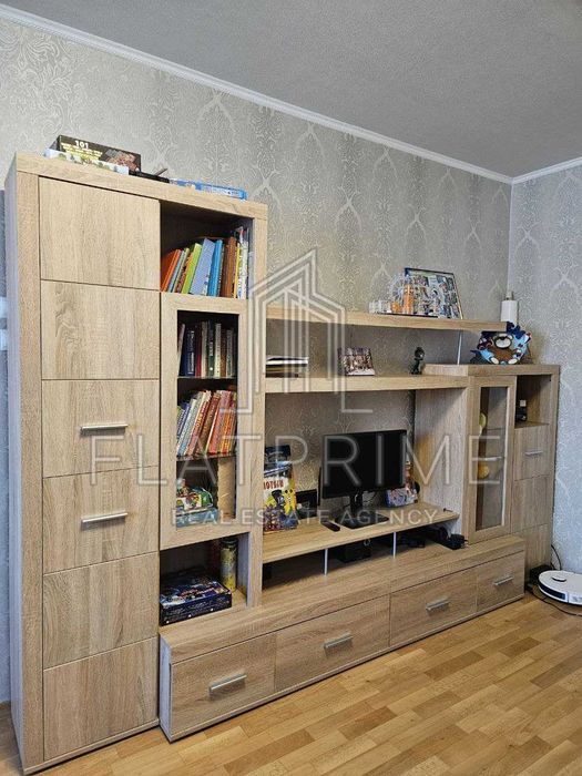 Генератор в будинку. Здам 2-к Урлівська 34 Позняки Дарницький