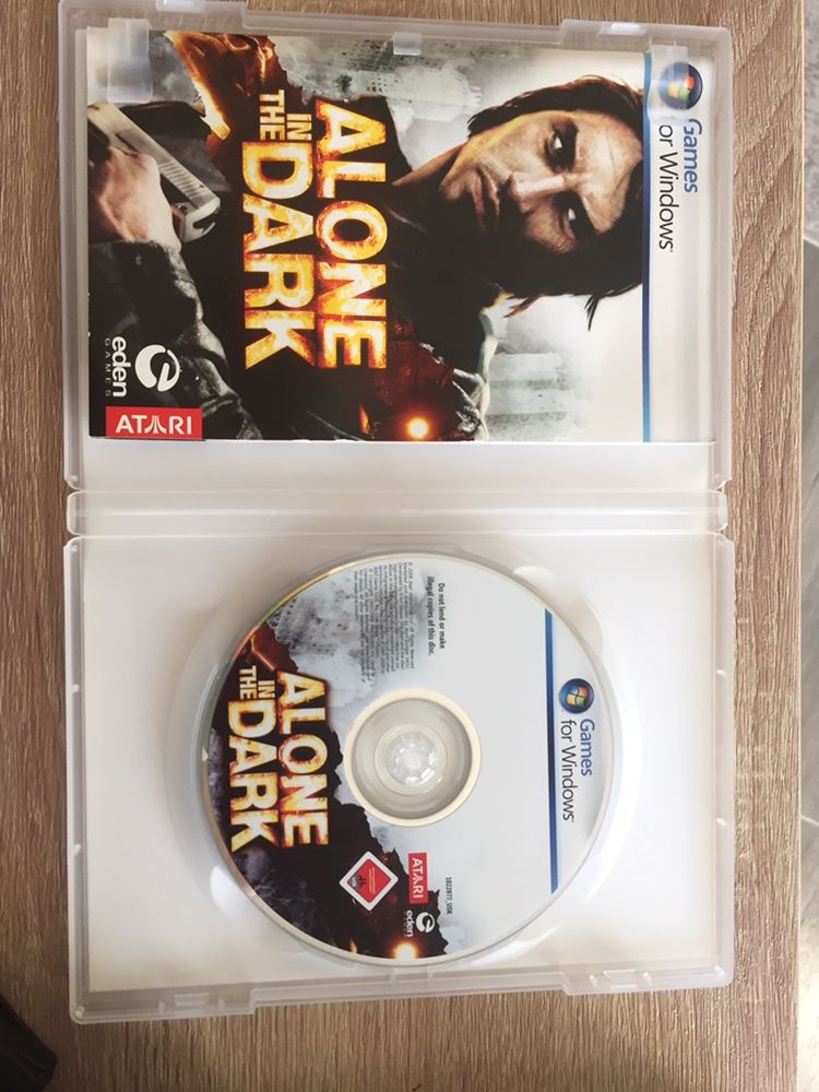 Alone in the dark  portes Gratis