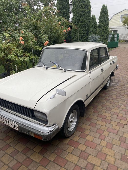 Продам москвич АЗЛК люкс