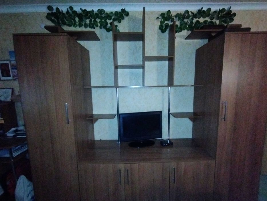 Продам стенку вопросы по телефону. САМОВЫВОЗ