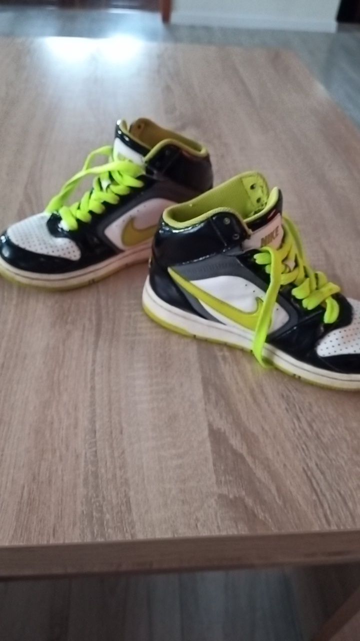 Buty Nike rozmiar 35