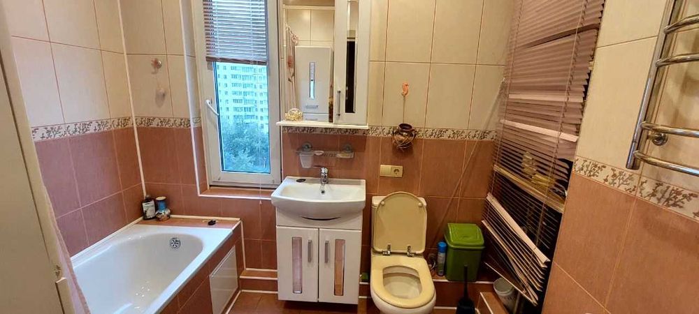 ВПЕРШЕ здається простора сучасна  двокімнатна по вул.  Т. ЯБЛОНСЬКОЇ !