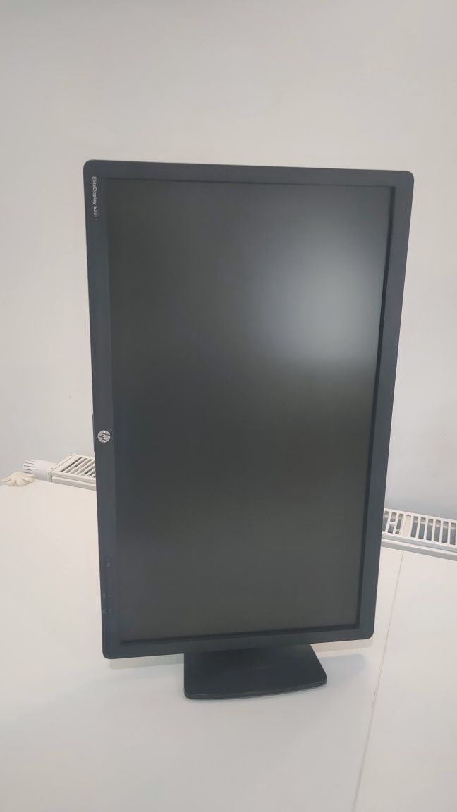 HP Elite Display 231, sprawny, pivot, 2xUSB, bez defektów