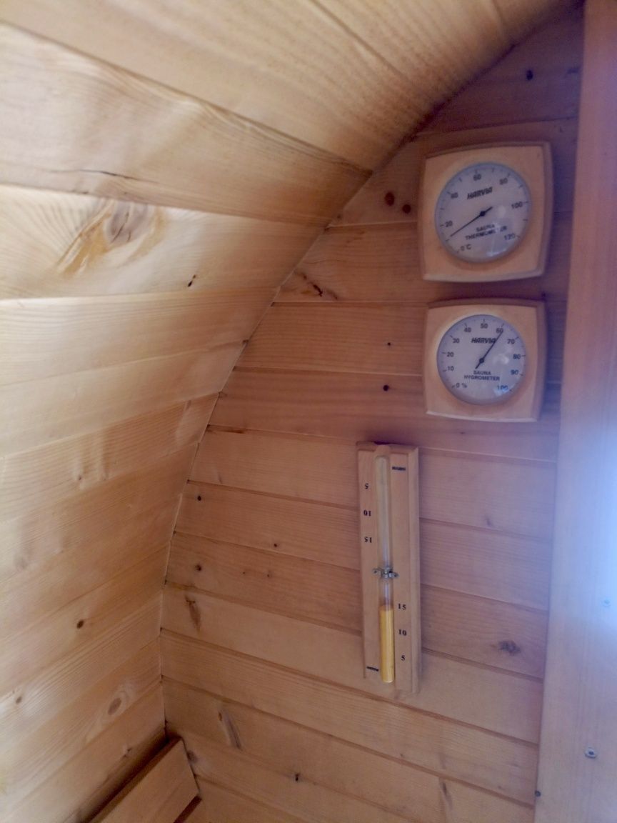 Wynajem mobilnej bali jacuzzi i sauny