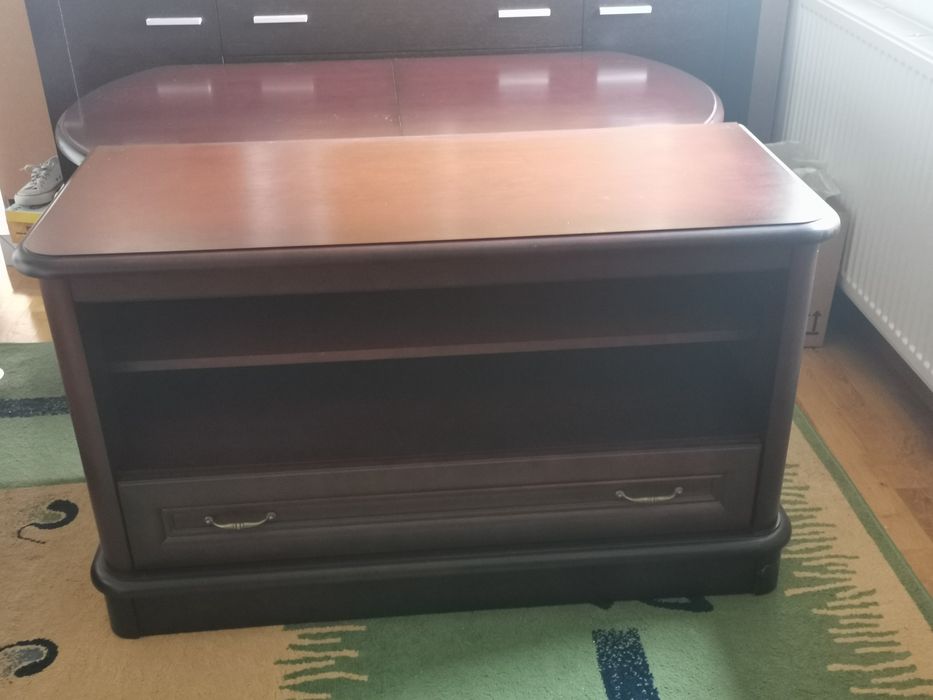 Stolik Rtv Radosław firmy  krysiak