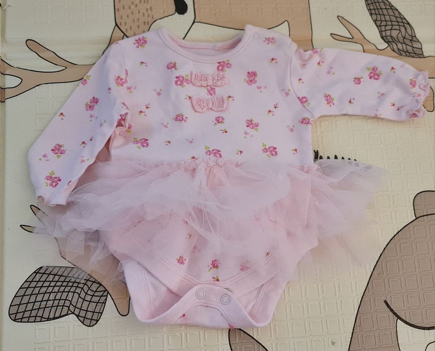 Paczka ubranek dla dziewczynki na start 56-62